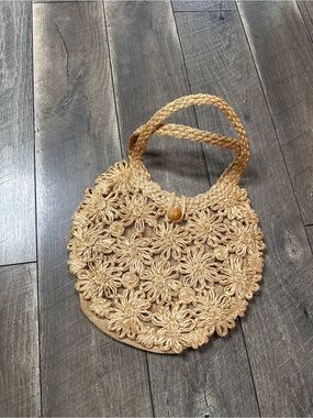 Handwoven Jute Daisy Small Shoulder Bag